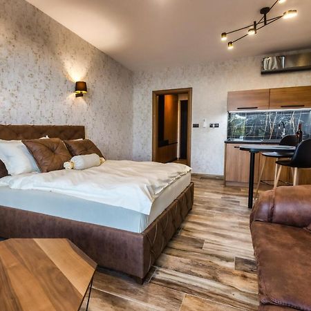 Apartmani Tiske Noci Becej Luaran gambar