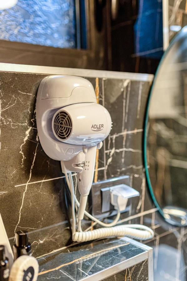 Apartmani Tiske Noci Becej Luaran gambar